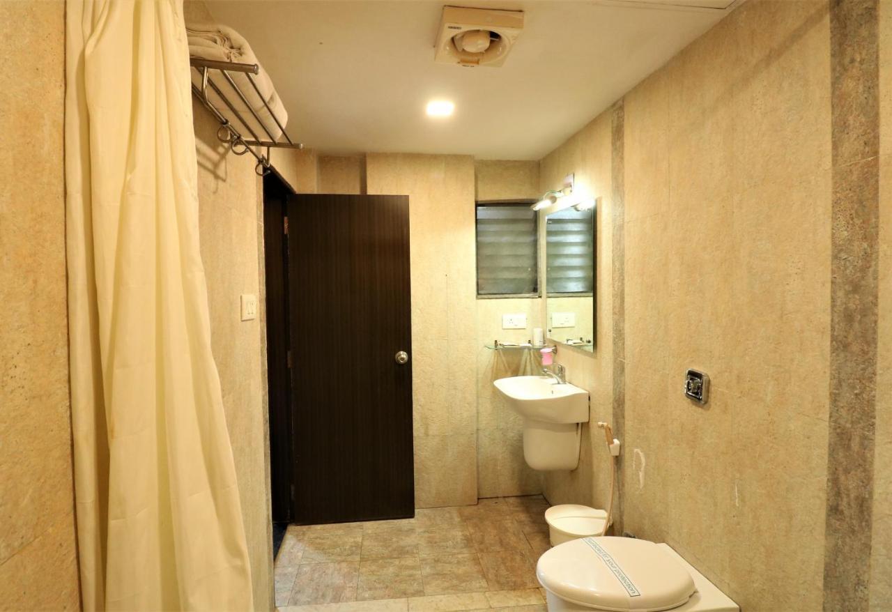 Goverdhan Greens Resort Dwarka L Hotels In Dwarka Экстерьер фото